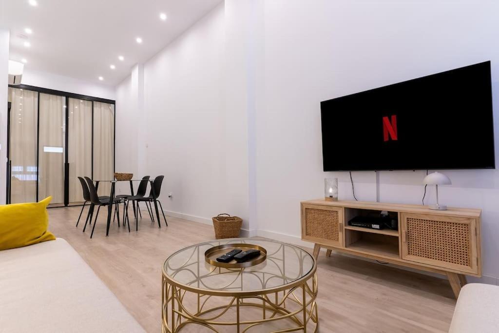 Apartamento Nuevo En El Centro De Έλτσε Εξωτερικό φωτογραφία